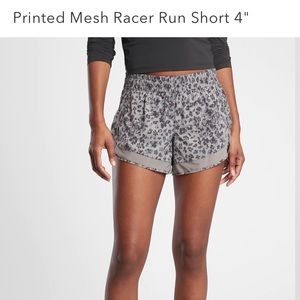 Athleta Printed Mesh Racer Run Short 4”